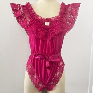 NEW Vintage Hot Pink Ruffle Lace Body Suit Step In Romper Teddy Negligee